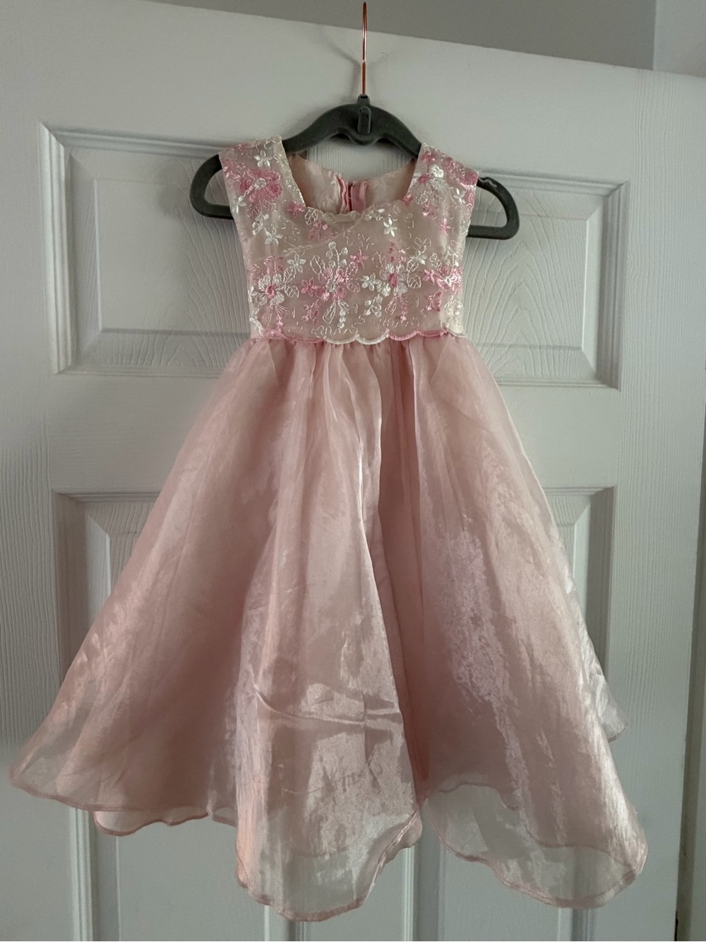 Girls Pink Embroidered Lace & Tulle Formal Dress